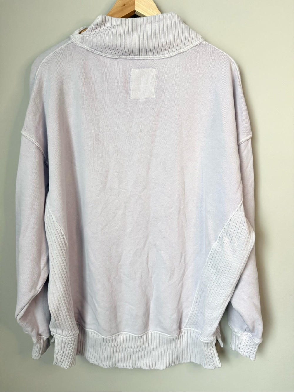 Women's Aerie Light Lavender Ribbed Mock Neck Oversized Lightweight Sweater - Picture 4 of 4